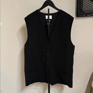 Aritzia Black Vest